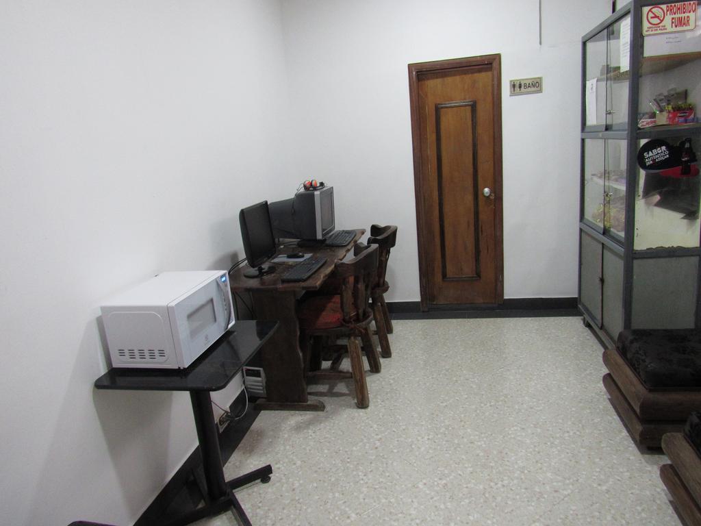 Hostal Internacional โบโกตา ภายนอก รูปภาพ